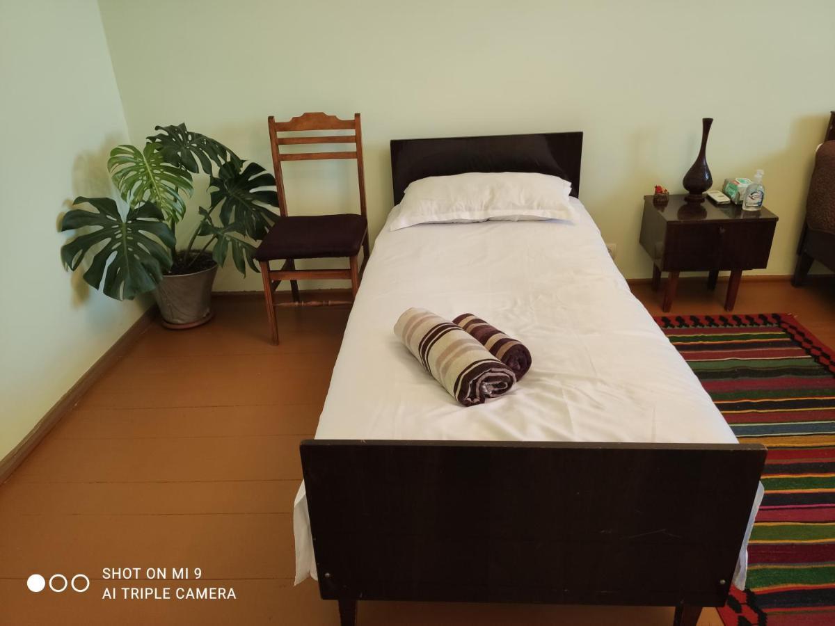 Berdavan Guesthouse エクステリア 写真