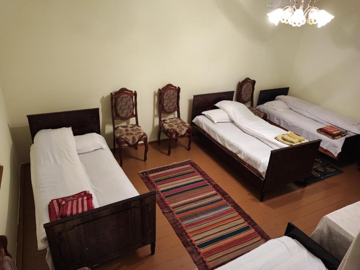 Berdavan Guesthouse エクステリア 写真