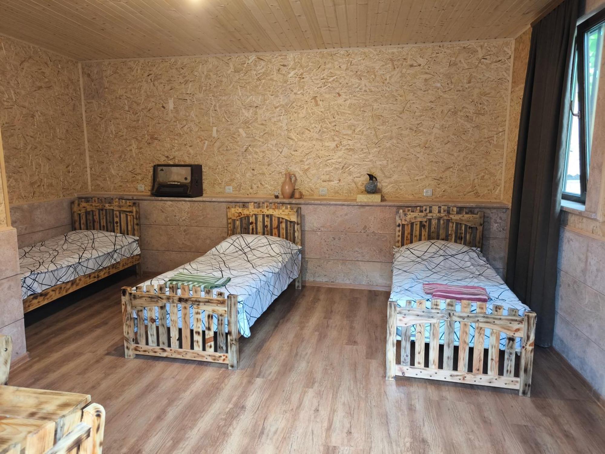Berdavan Guesthouse エクステリア 写真