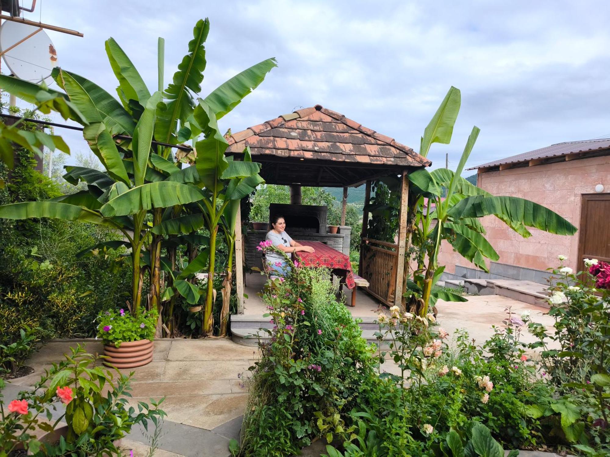 Berdavan Guesthouse エクステリア 写真