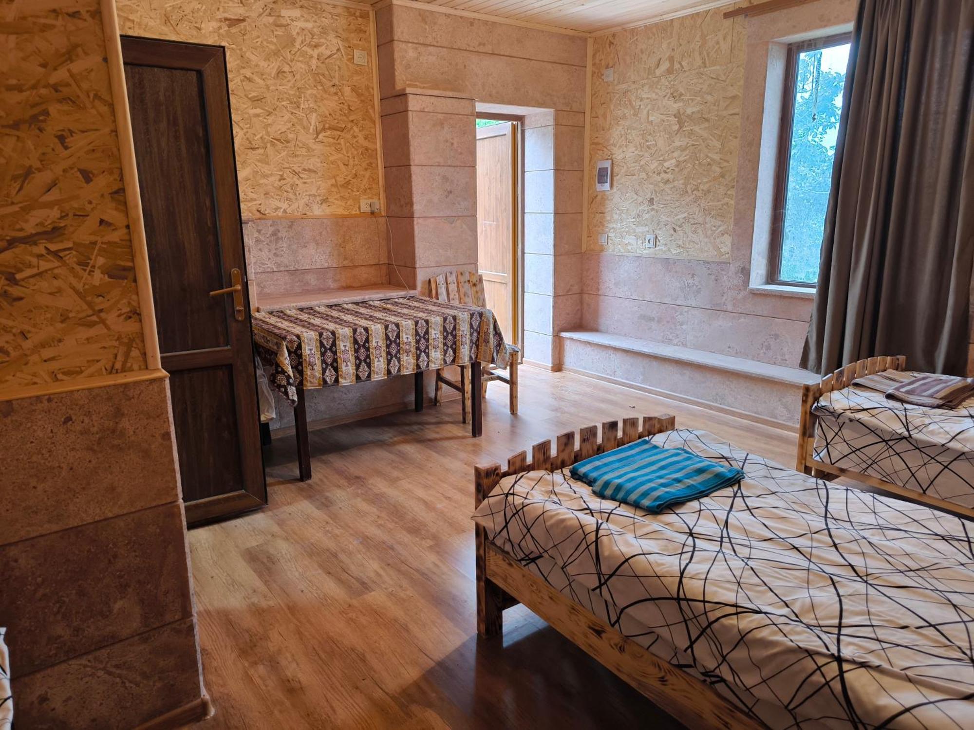 Berdavan Guesthouse エクステリア 写真